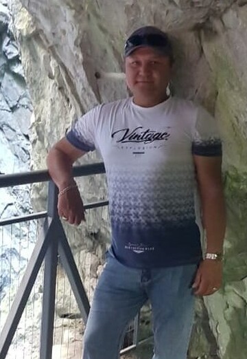 Моя фотография - Алишер Саттаров, 42 из Санкт-Петербург (@alishersattarov0)