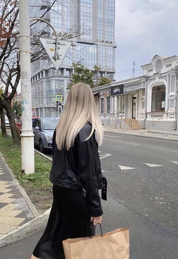 Li (@li2143) — моя фотография № 1